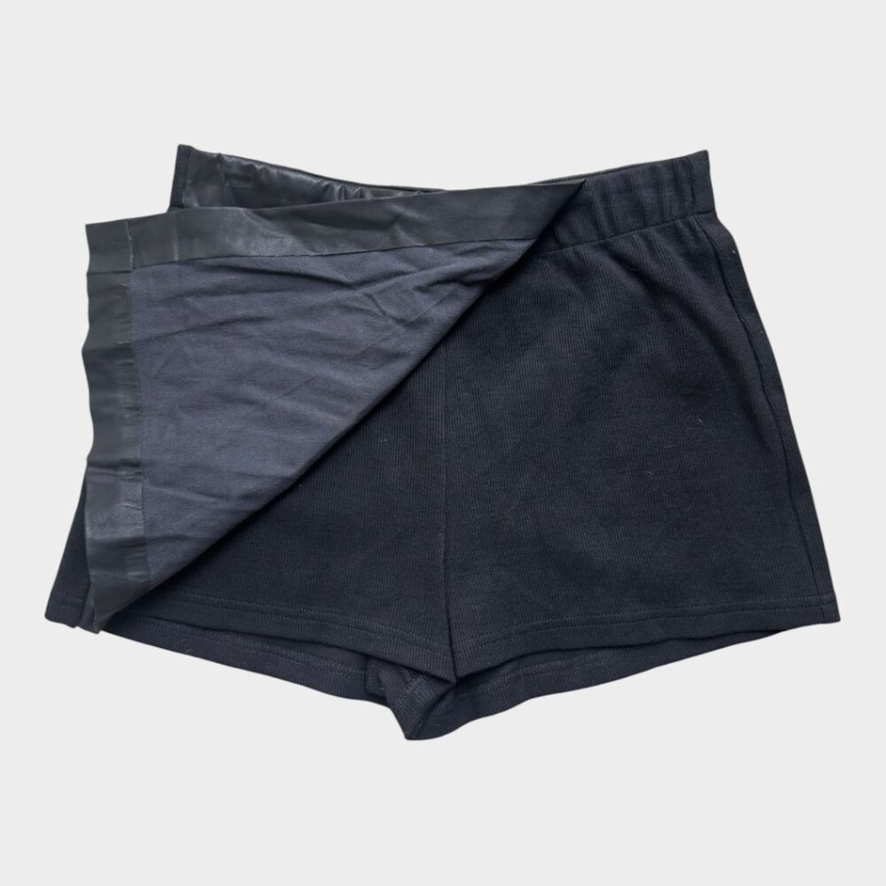 BLQ Basiq faux leather black skort - 0/ XS